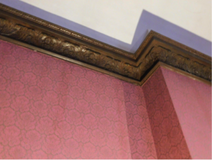 crown moulding