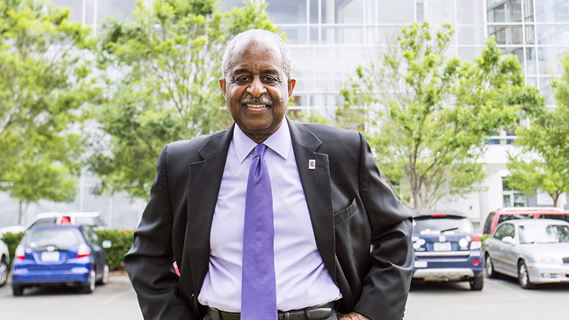 Former Durham Mayor Bill Bell Wins Designlife Award