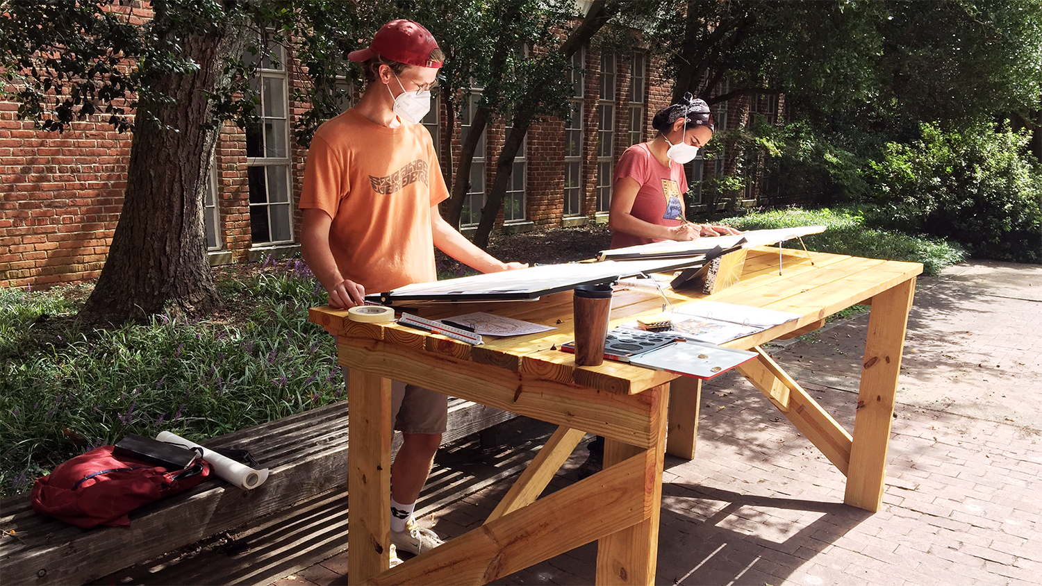 LAR Students Working Outside