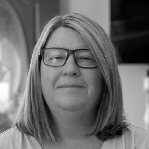 Lesa Denning Headshot