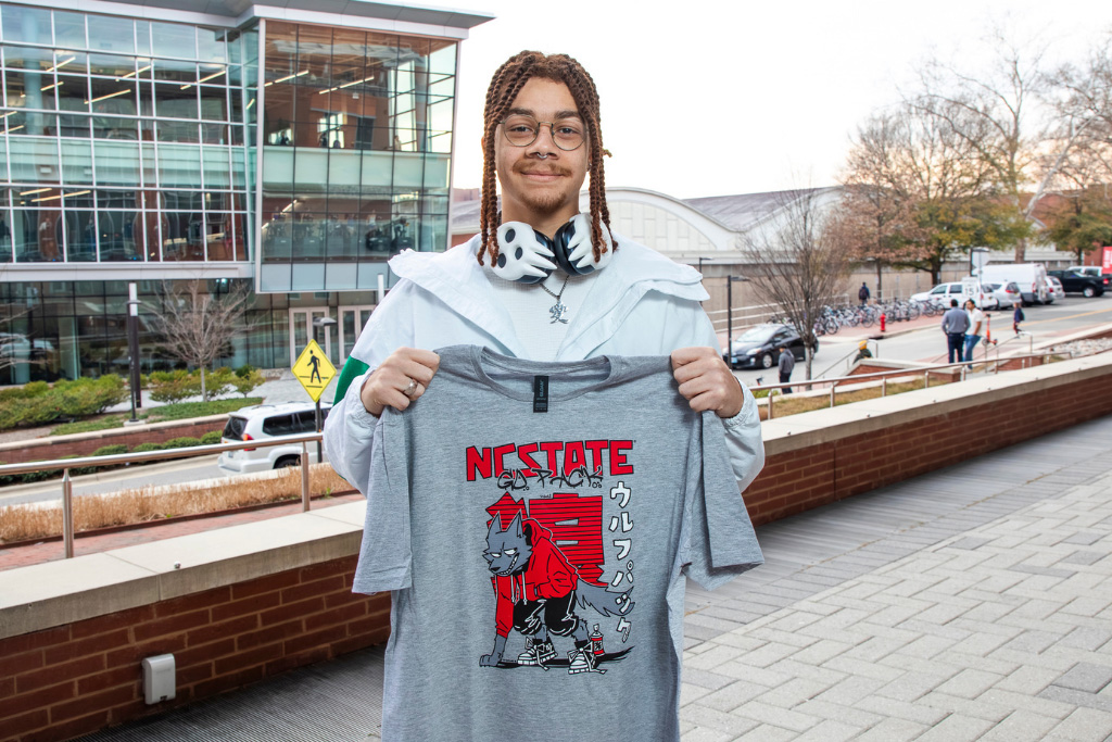 Design Den T-Shirt Design winner Sutherland Webster